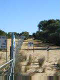 Barrier fence